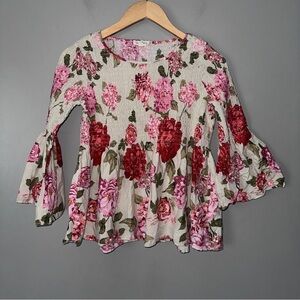 Jane and Delancey Floral bell sleeve blouse